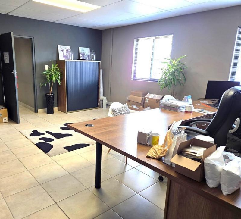 Commercial Property for Sale in Capricorn Western Cape